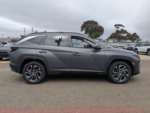 New 2025 Hyundai Tucson Limited image 5