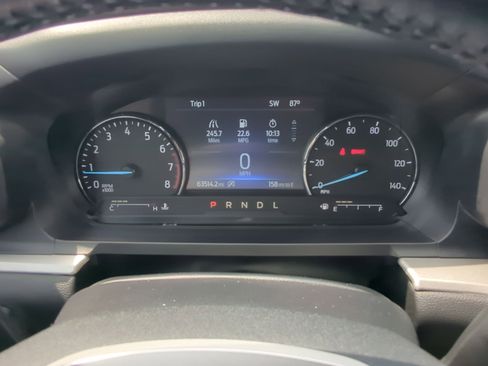 Used 2021 Ford Explorer XLT RWD image 14