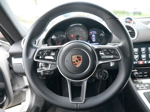 Used 2019 Porsche 718 Cayman S image 24
