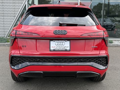 New 2026 Audi Q3 quattro 2.0T AWD/4WD image 7