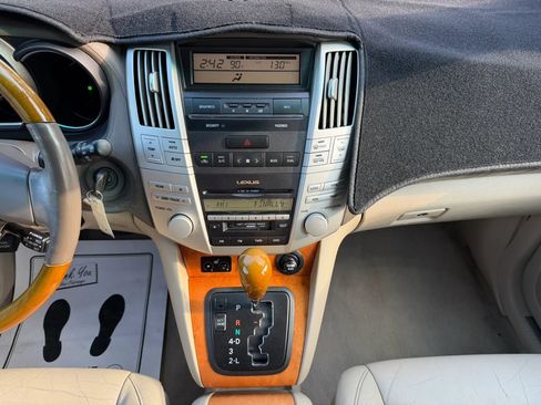 Used 2004 Lexus RX 330 AWD image 22