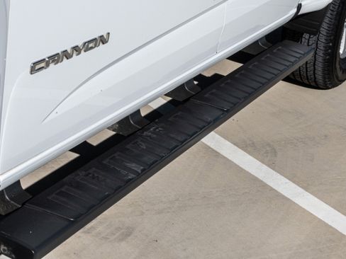 Used 2017 GMC Canyon 2WD Crew Cab w/ Convenience Package image 37