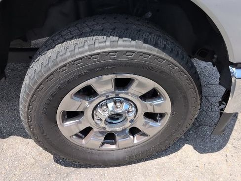 Used 2023 Ford F350 Lariat w/ Chrome Package AWD/4WD image 3