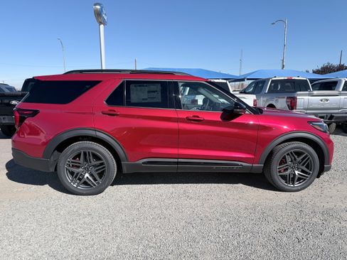 New 2026 Ford Explorer ST image 29