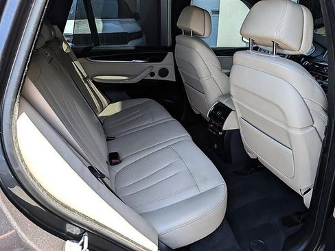 Used 2018 BMW X5 xDrive40e AWD/4WD image 29