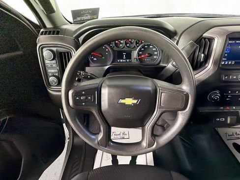 Used 2021 Chevrolet Silverado 1500 Custom AWD/4WD image 11