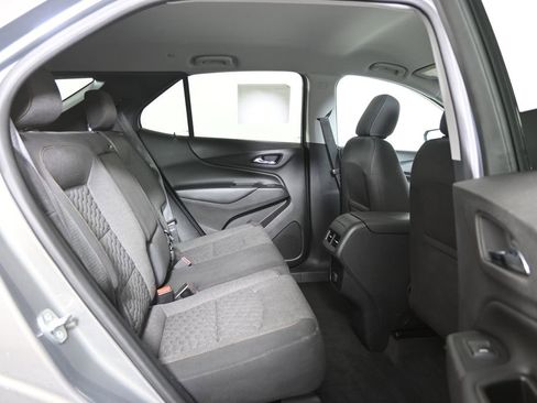 Used 2018 Chevrolet Equinox LT image 15
