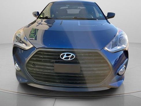 Used 2016 Hyundai Veloster Turbo R-Spec image 4