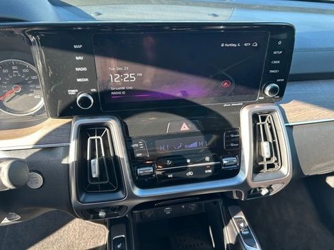 Used 2023 Kia Sorento X-Line EX image 27