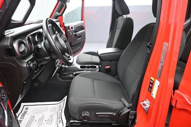 Used 2022 Jeep Gladiator Sport AWD/4WD image 11