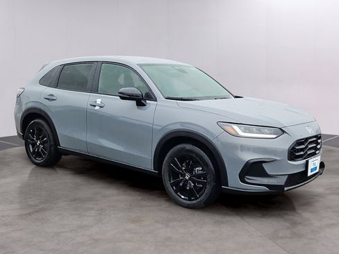 New 2026 Honda HR-V Sport image 2