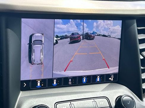 Certified 2020 GMC Acadia Denali w/ Technology Package AWD/4WD image 42