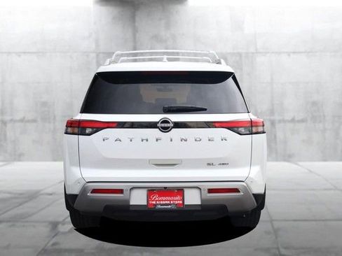 Certified 2025 Nissan Pathfinder SL AWD/4WD image 6