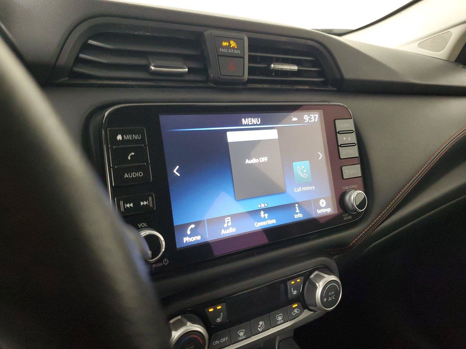 Used 2025 Nissan Versa SR FWD image 27