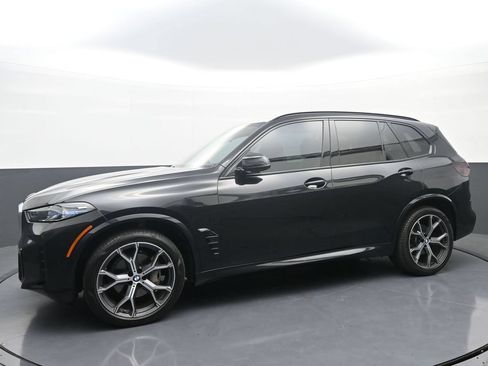 Used 2024 BMW X5 xDrive40i w/ M Sport Package AWD/4WD image 4