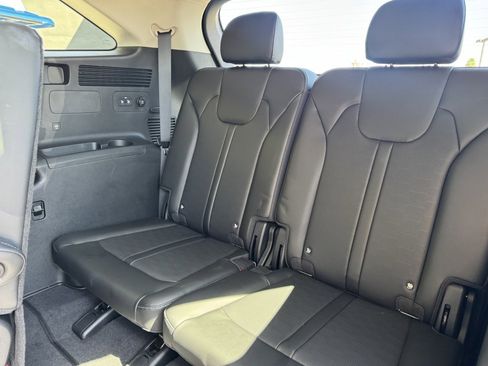 Used 2024 Kia Sorento SX image 37