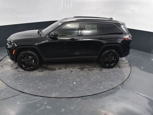 New 2026 Jeep Grand Cherokee Limited AWD/4WD image 41