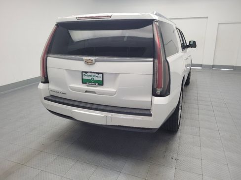 Used 2016 Cadillac Escalade ESV Premium AWD/4WD image 7