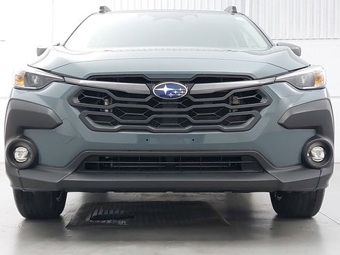 Used 2024 Subaru Crosstrek 2.0i Premium AWD/4WD image 10