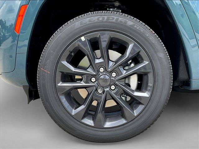 New 2026 Jeep Grand Cherokee L Limited AWD/4WD image 14