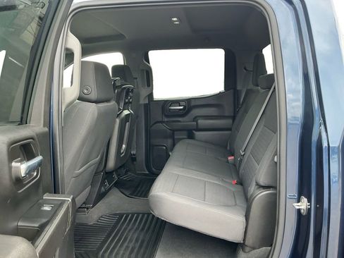 Used 2022 Chevrolet Silverado 1500 Custom w/ Safety Confidence Package image 21