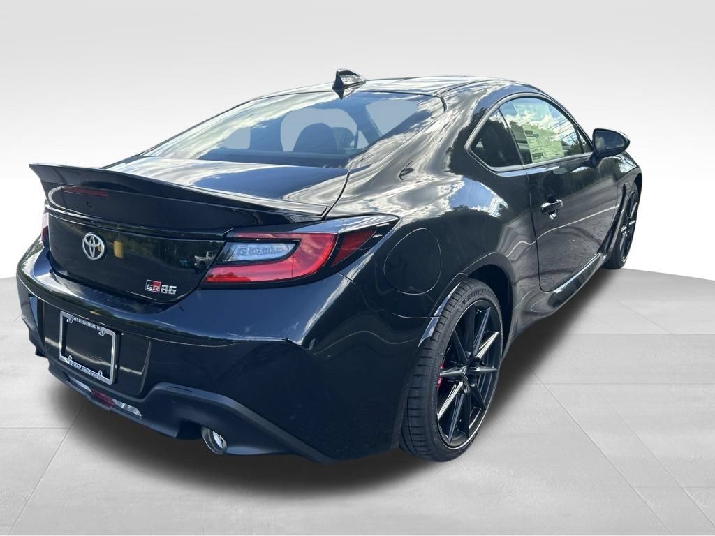 New 2026 Toyota GR86 Premium RWD image 5