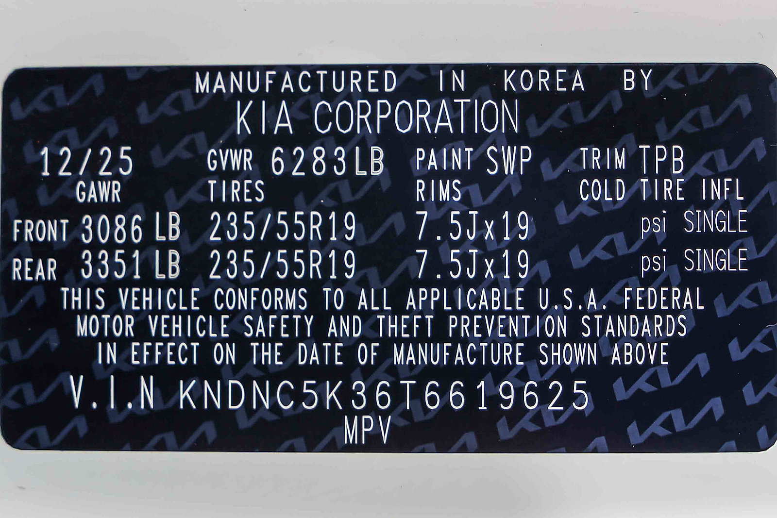 Used 2026 Kia Carnival EX FWD image 30