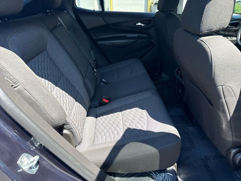 Used 2021 Chevrolet Equinox LT image 14