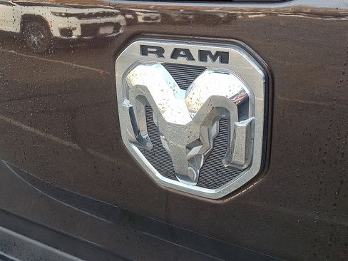 Certified 2019 RAM 1500 Big Horn image 28