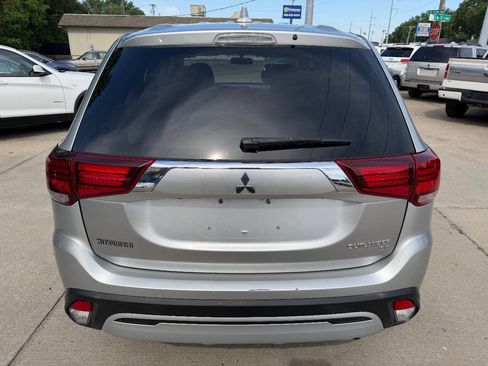 Used 2019 Mitsubishi Outlander SE FWD image 6