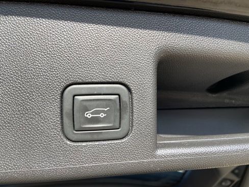 Used 2024 Chevrolet Equinox LT image 52