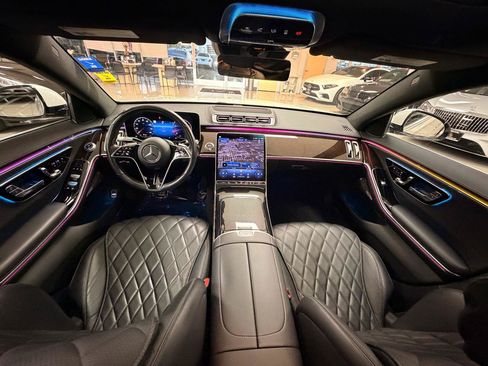 Used 2023 Mercedes-Benz S 580 4MATIC Sedan image 10
