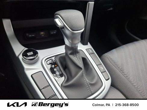 Certified 2026 Kia Seltos LX AWD/4WD image 11
