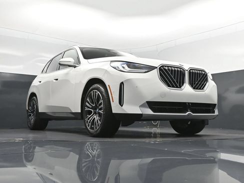 Used 2026 BMW X3 xDrive30i w/ Premium Package AWD/4WD image 46