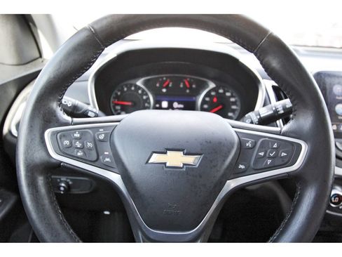 Used 2022 Chevrolet Equinox LT FWD image 15