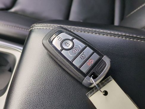 Certified 2021 Ford Explorer XLT w/ Equipment Group 202A image 40