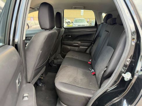 Used 2015 Mitsubishi Outlander Sport SE FWD image 9