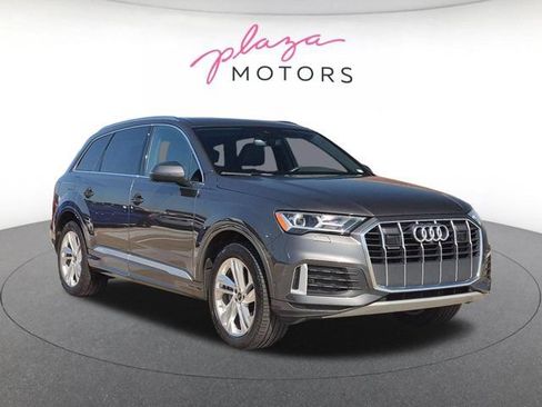 Certified 2024 Audi Q7 2.0T Premium w/ Convenience Package AWD/4WD image 3