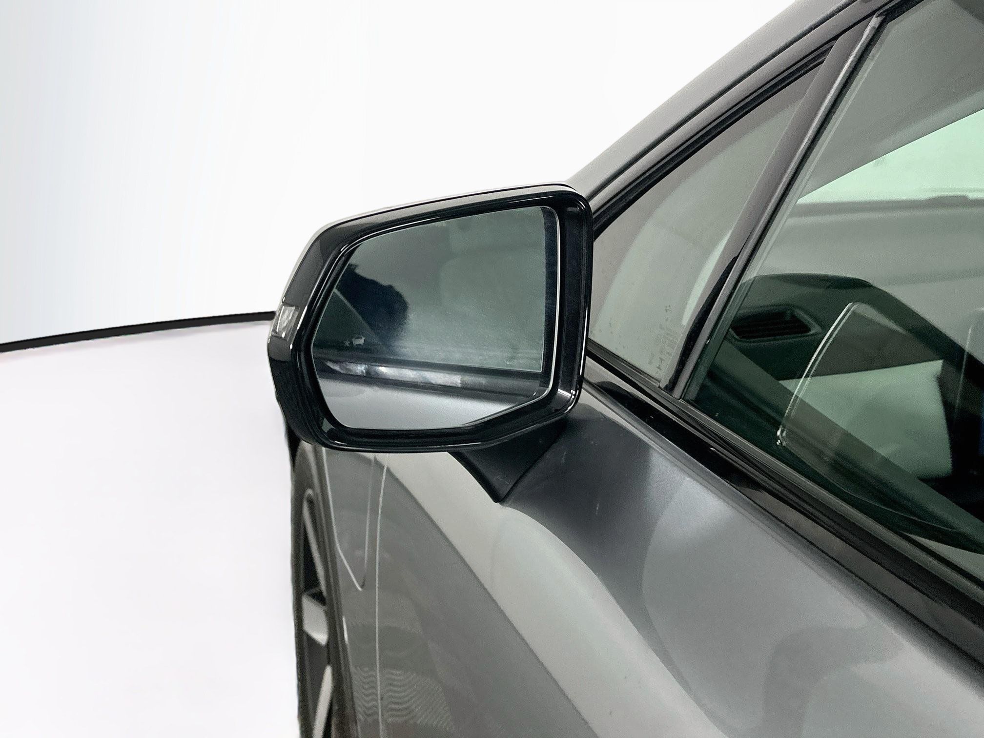 Used 2024 Honda Prologue Touring image 16