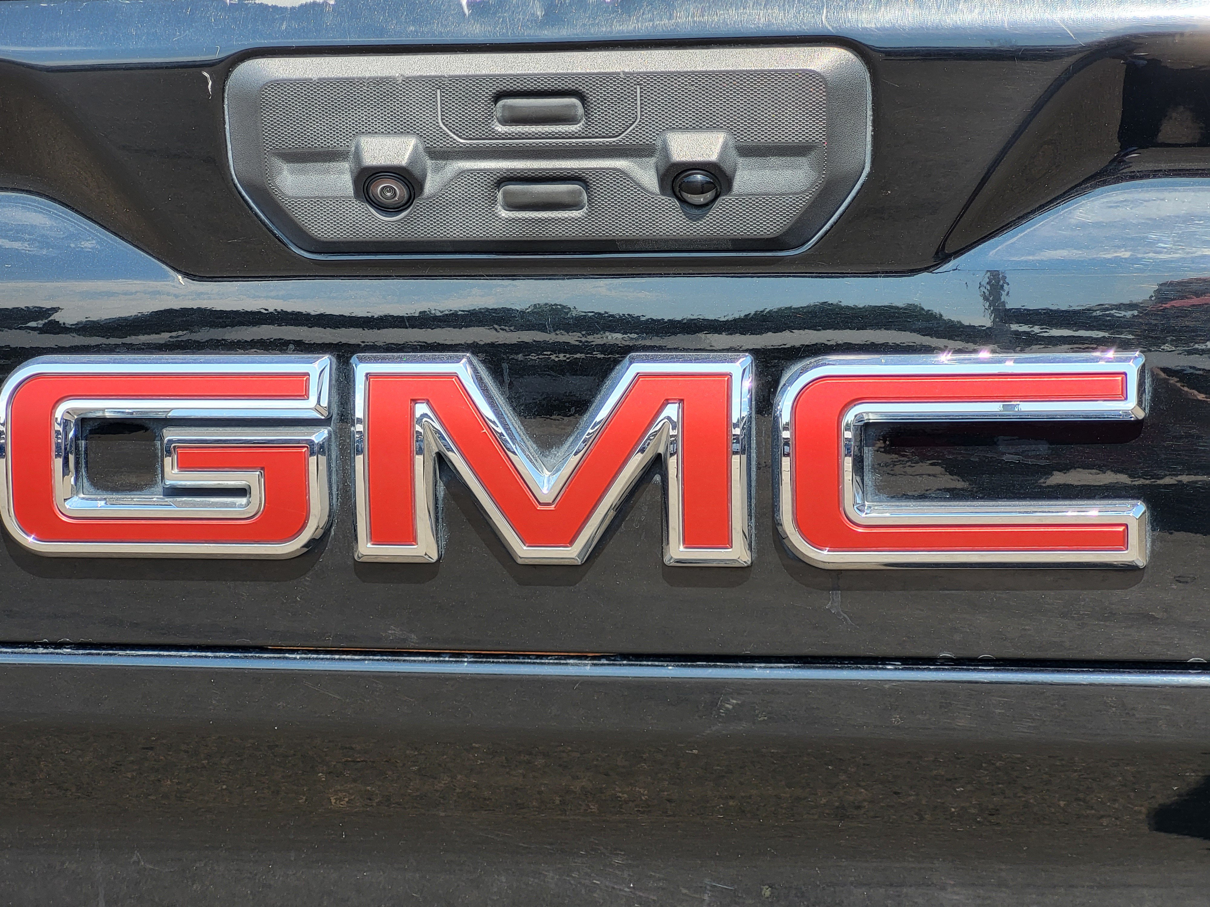Used 2022 GMC Sierra 2500 Denali w/ Denali Ultimate Package AWD/4WD image 11