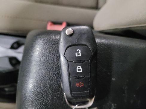 Used 2019 Ford EcoSport S image 32