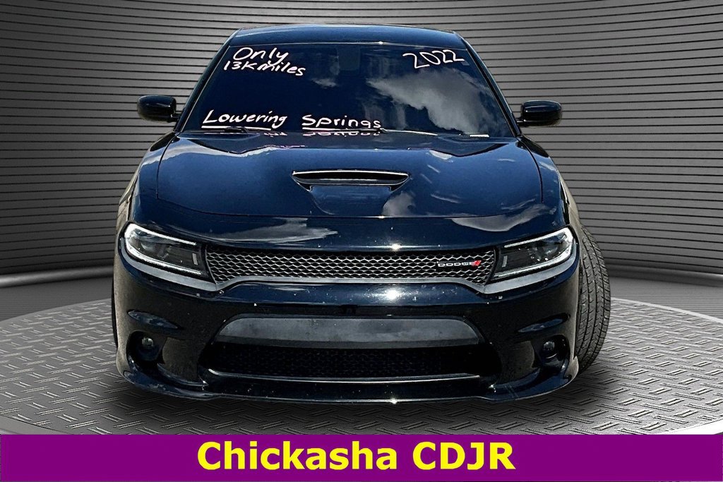 Used 2022 Dodge Charger R/T w/ Plus Group RWD image 2