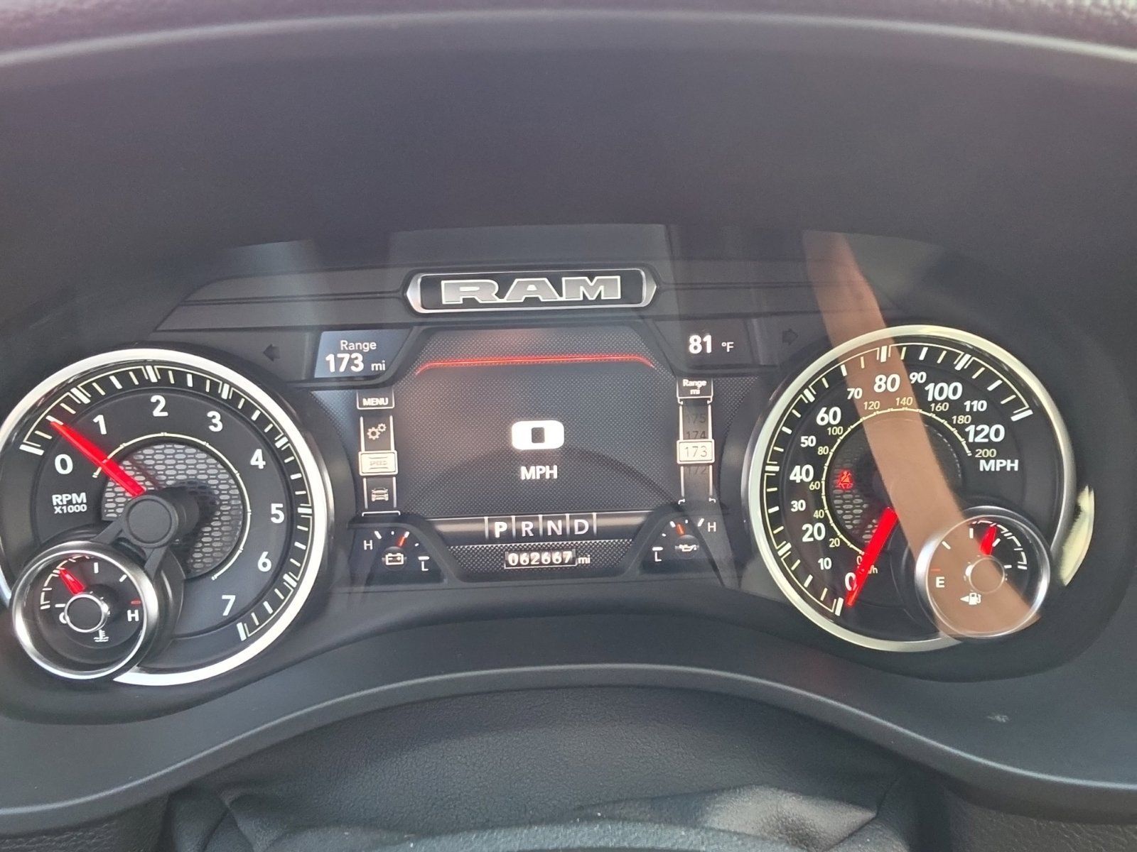 Used 2022 RAM 1500 Laramie AWD/4WD image 11
