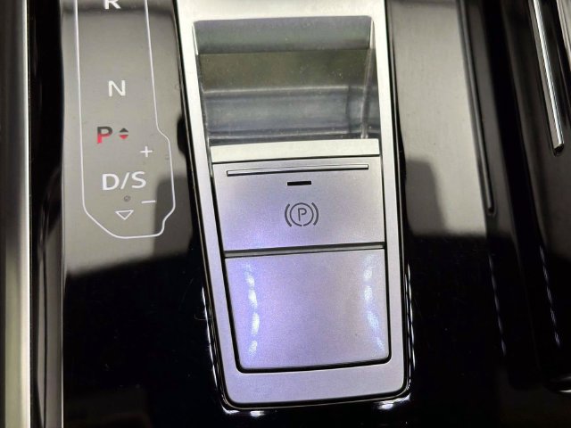 Certified 2023 Audi A8 L 3.0T w/ Comfort Plus Package AWD/4WD image 26