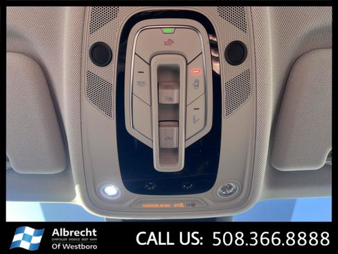 Used 2023 Audi Q8 Premium Plus w/ Premium Plus Package image 29