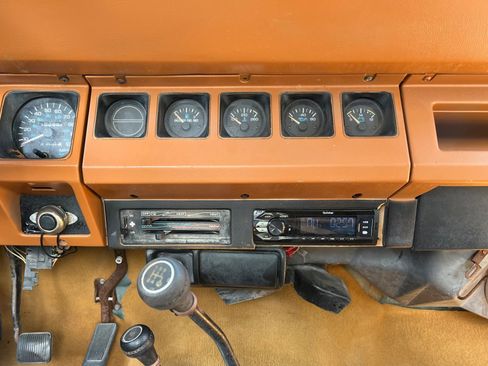 Used 1995 Jeep Wrangler S image 18