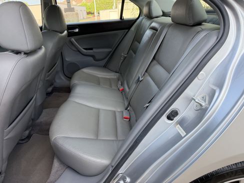 Used 2006 Acura TSX image 16