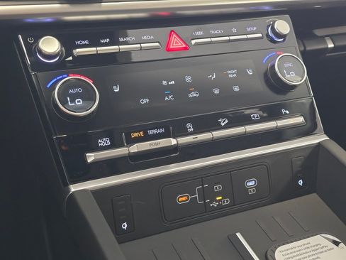 New 2026 Hyundai Santa Fe XRT AWD/4WD image 28