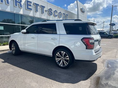 Used 2020 Ford Expedition Limited w/ Equipment Group 302A RWD image 3