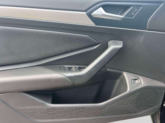 Used 2019 Volkswagen Jetta S FWD image 17